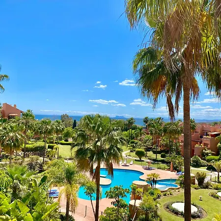 Seaview Penthouse In New Golden Mile Apartment Estepona